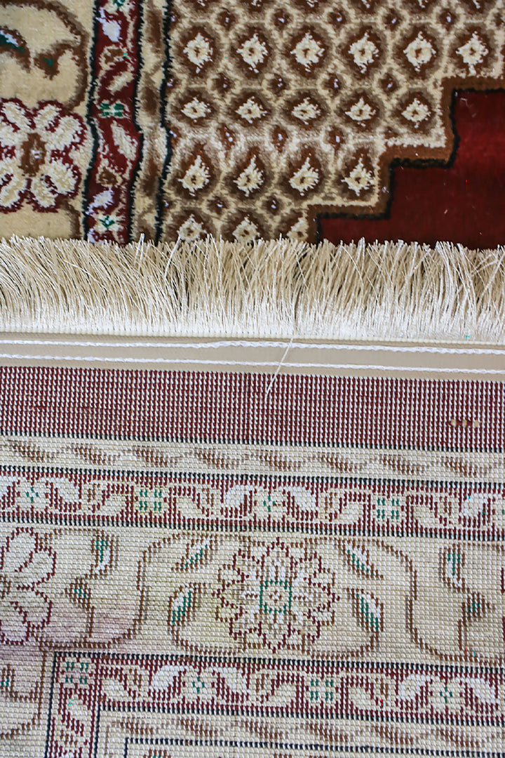 Ishraq Janamaz D. Red and Beige