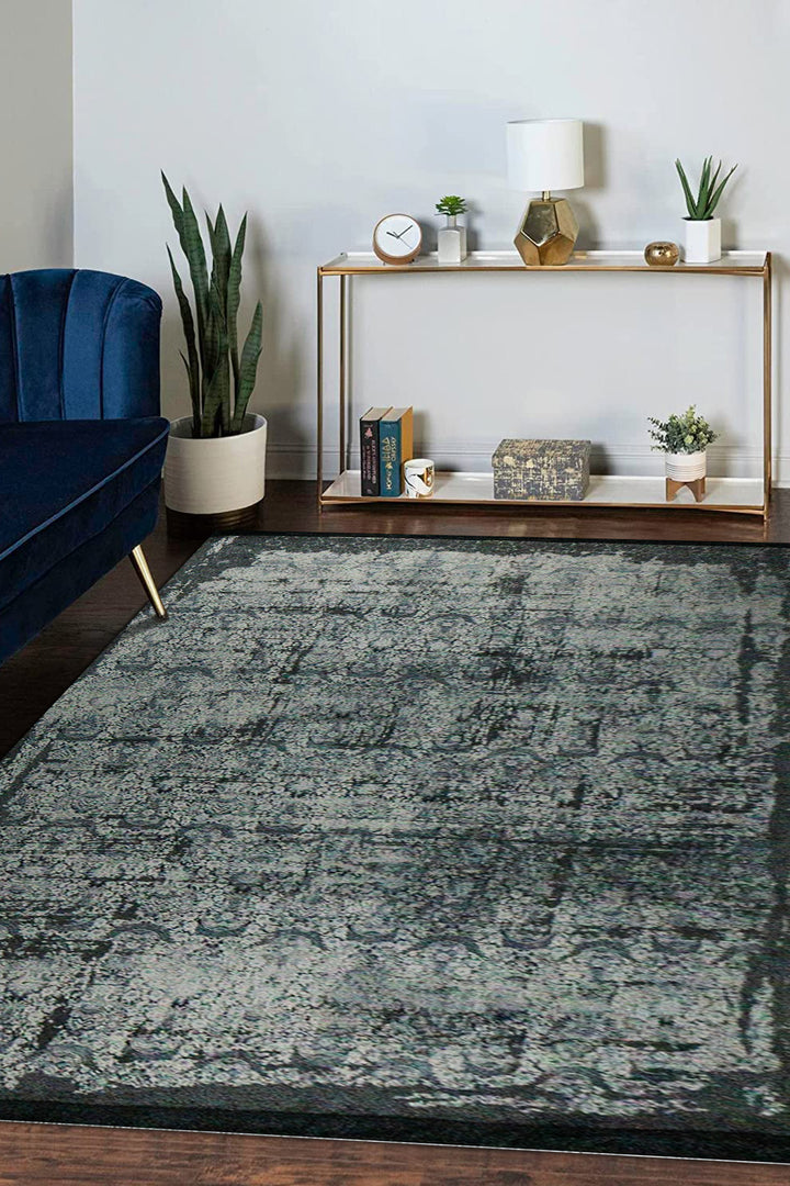 Iranian Authentic Vintage-Wd Rug - 6.5 x 9.8 FT - Gray - Resilient Construction for Long-Lasting Use