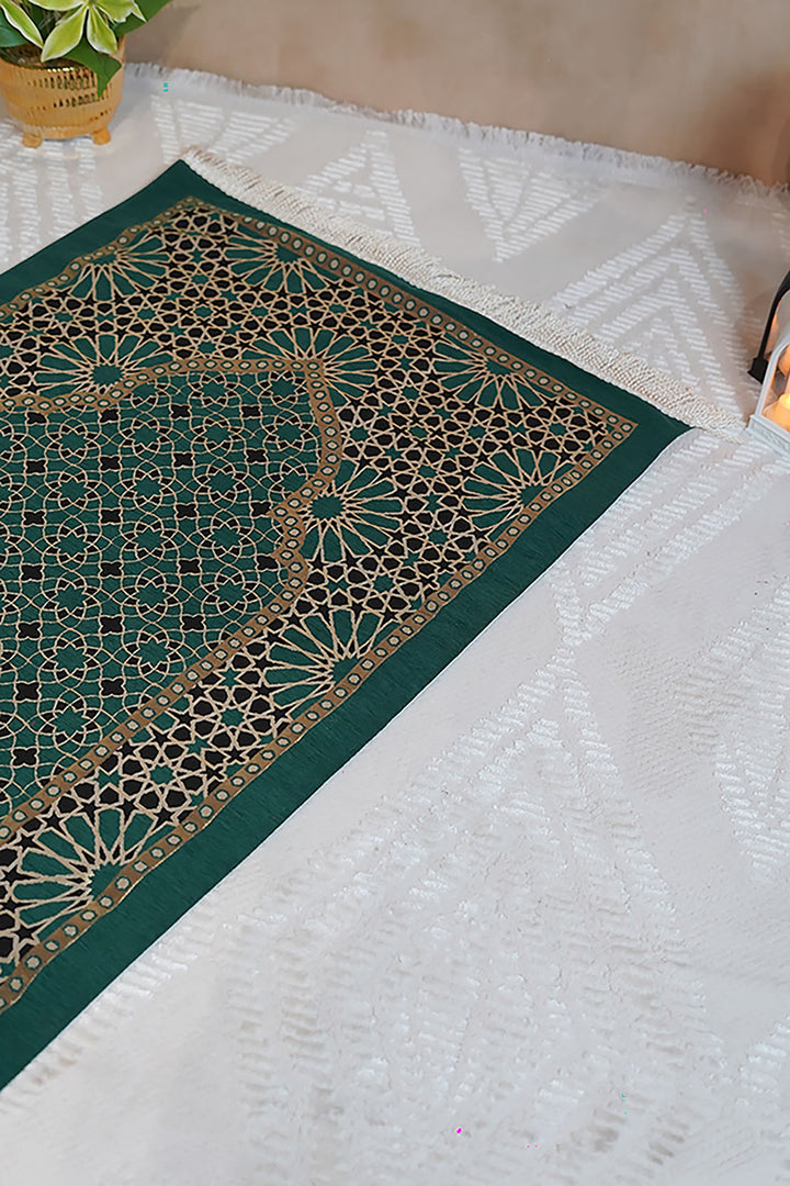 Ultra Janamaz - Foldable Travel Prayer Mat - Green