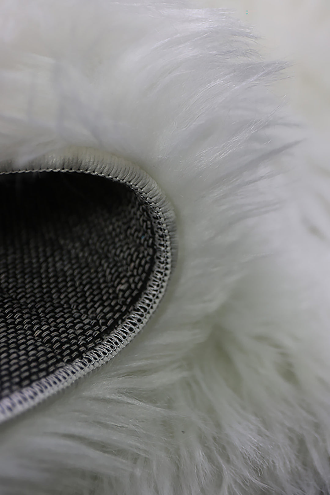 Turkish Cosmos Fur Rug - 2 x 3 Ft - White - Fluffy Furry Floor Decor Rugs