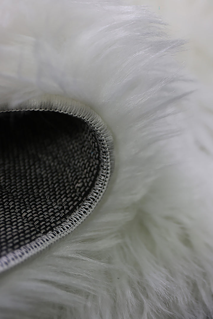 Turkish Cosmos Fur Rug - 2 x 3 Ft - White - Fluffy Furry Floor Decor Rugs