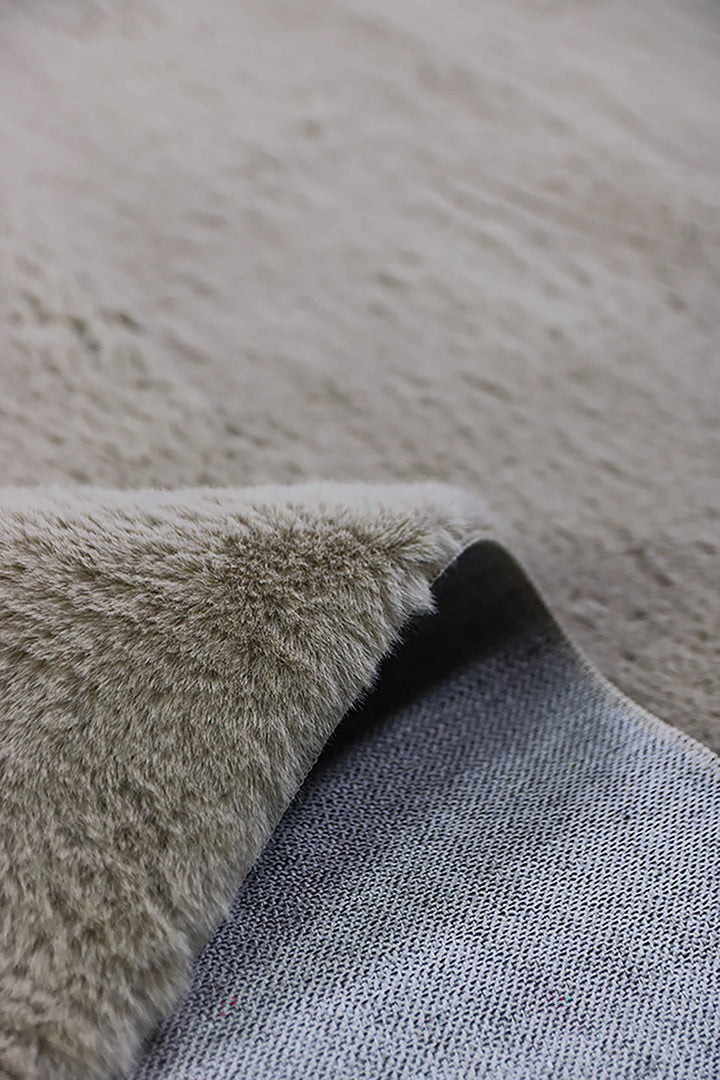 Turkish FEELINGS Rug - 5.2 x 7.5 FT - Fluffy and Durable Floor Rug