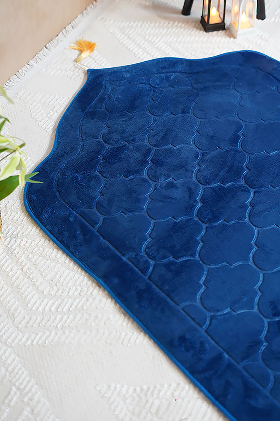 Sajda Janamaz - Premium Velvet Quilted Prayer Mat - Blue