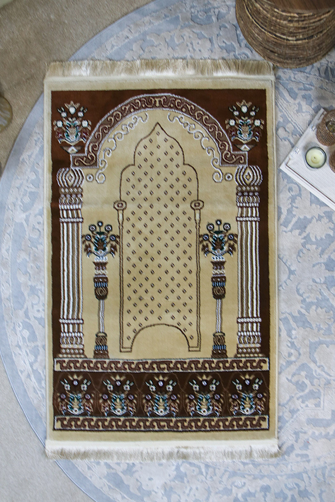 Ishraq Janamaz Beige