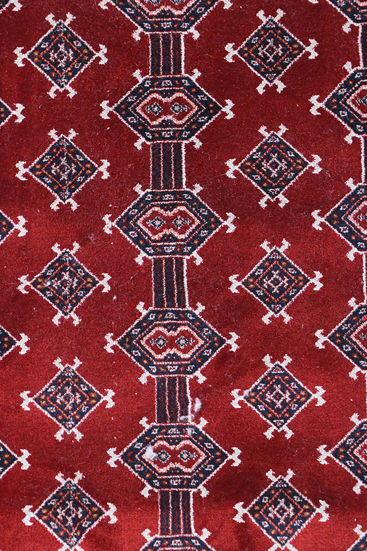 Iranian   Authentic WD Rug - 3.3 x 6.6 FT - Resilient Construction for Long-Lasting Use