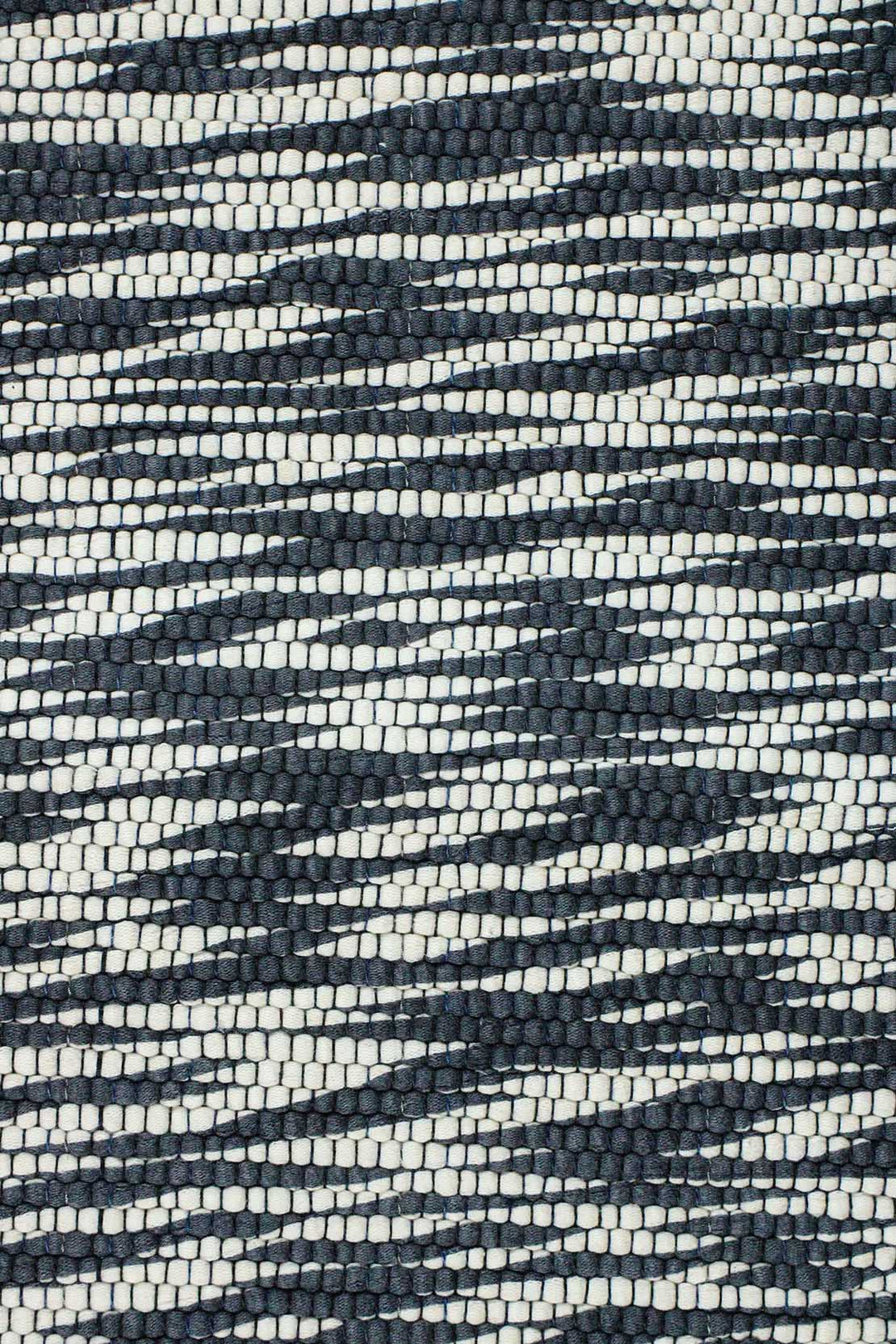 Hand Woven Modern Khaddi Rug - 3.9 x 5.9 FT - Gray and White