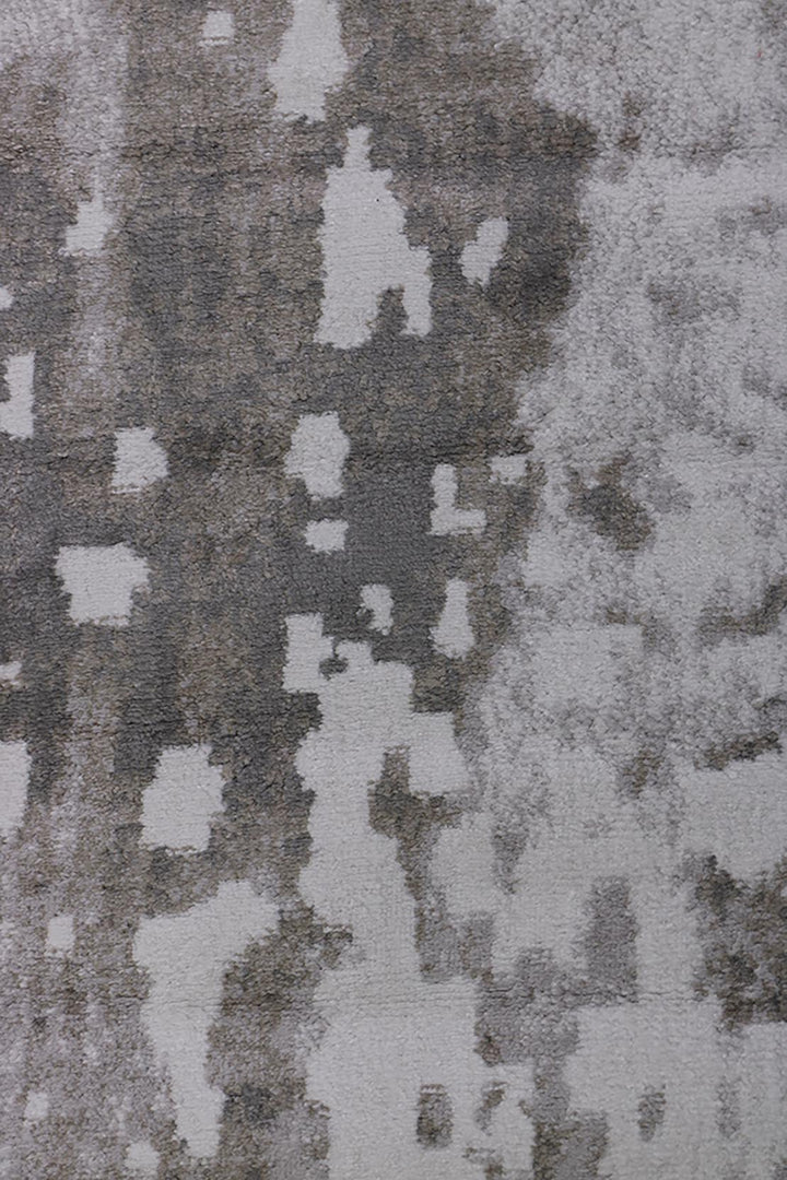 Turkish Modern Festival WD Rug - 3.9 x 5.6 FT - Luxurious Woven Masterpiece 50% Off!