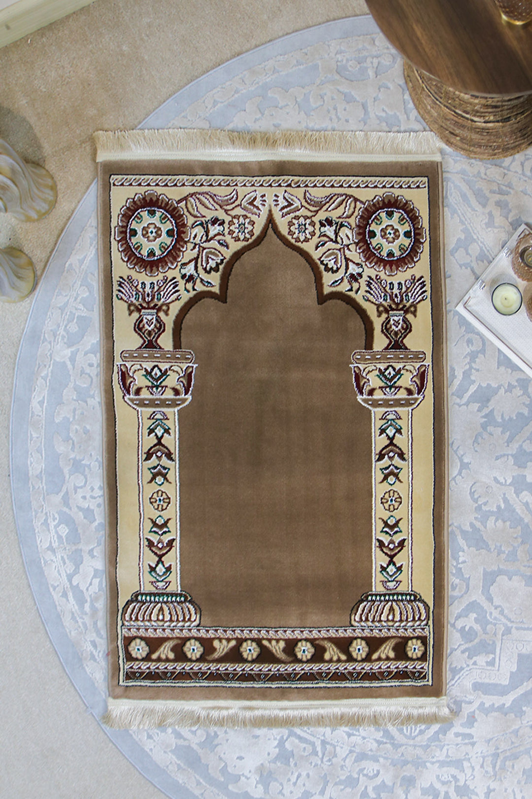 Ishraq Janamaz Brown and L. Brown