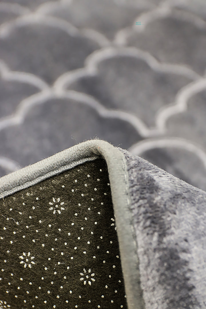 Sajda Janamaz - Premium Velvet Quilted Prayer Mat - Dark Gray