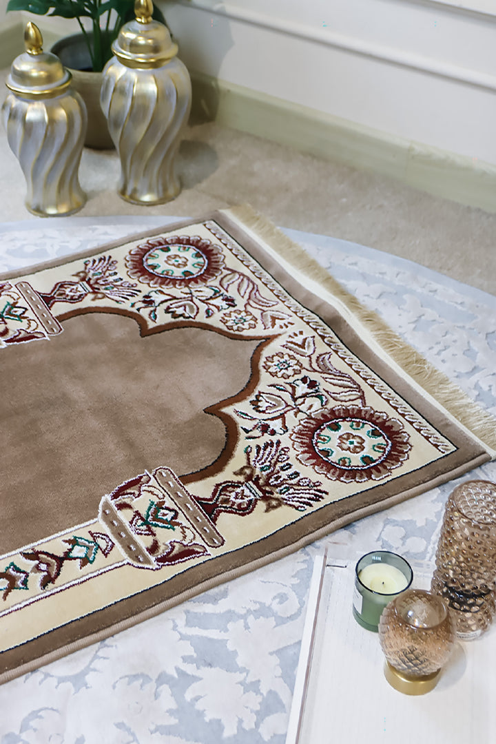 Ishraq Janamaz Brown and L. Brown