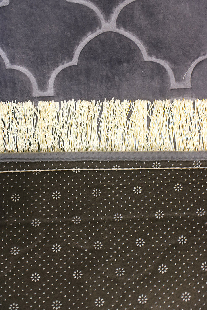 Sajda Janamaz - Premium Velvet Quilted Prayer Mat - Dark Gray