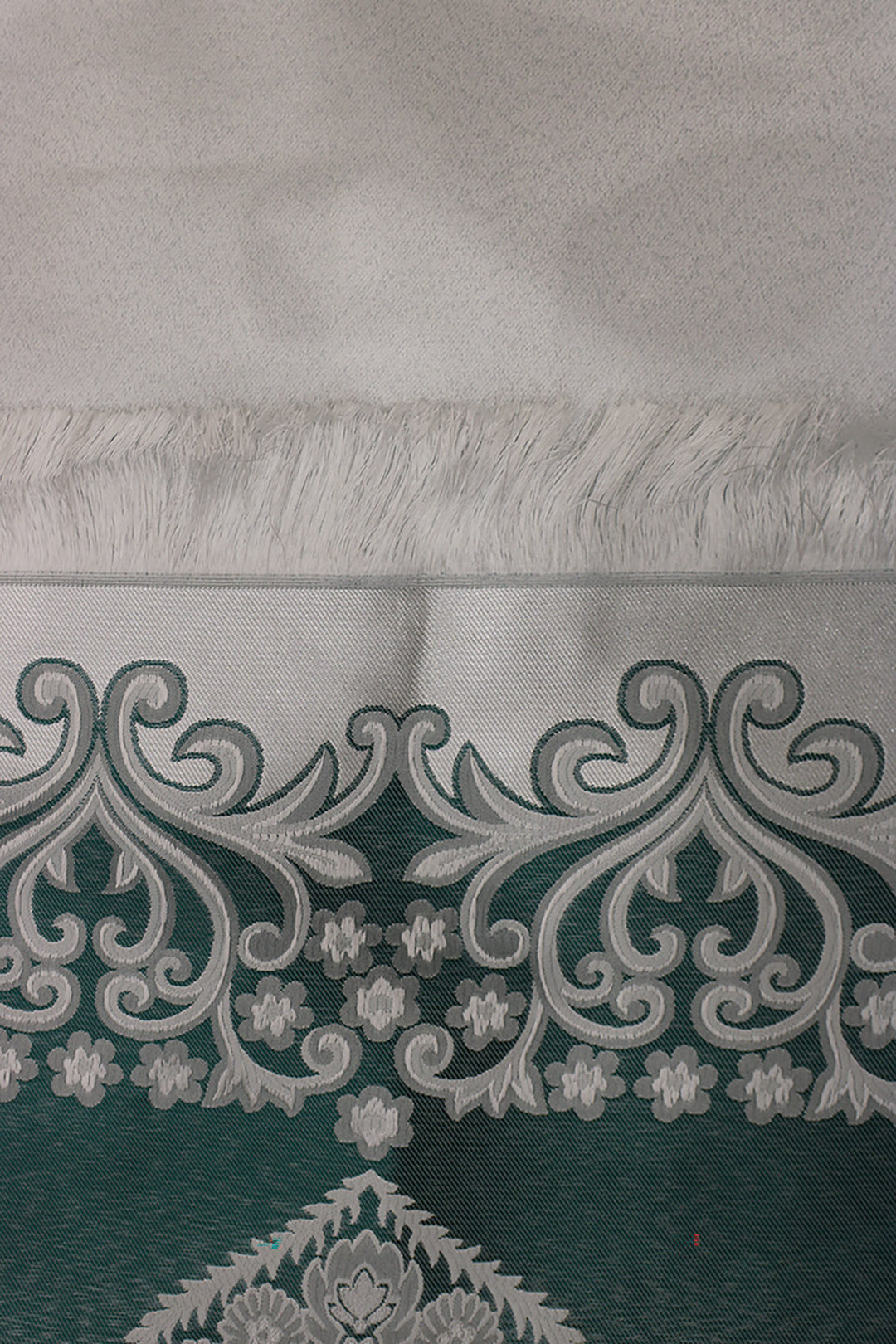 Silk Janamaz With Bag - Foldable Travel Prayer Mat - Green