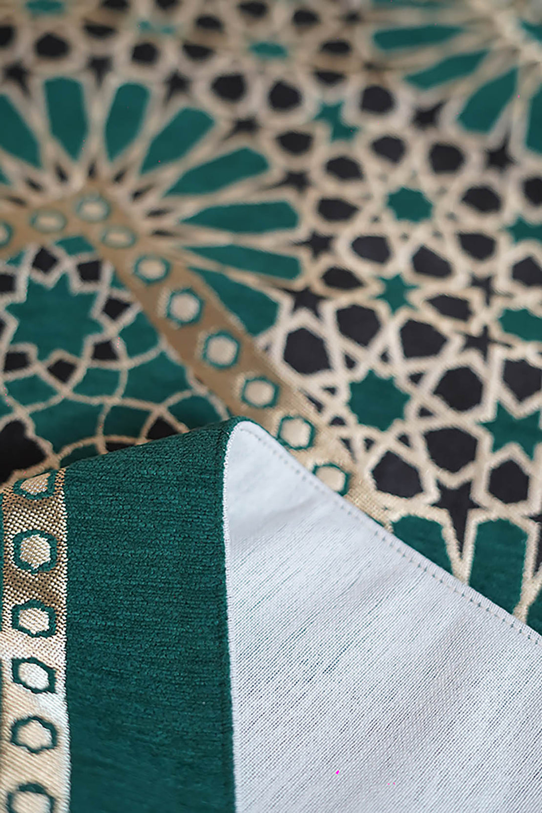 Ultra Janamaz - Foldable Travel Prayer Mat - Green