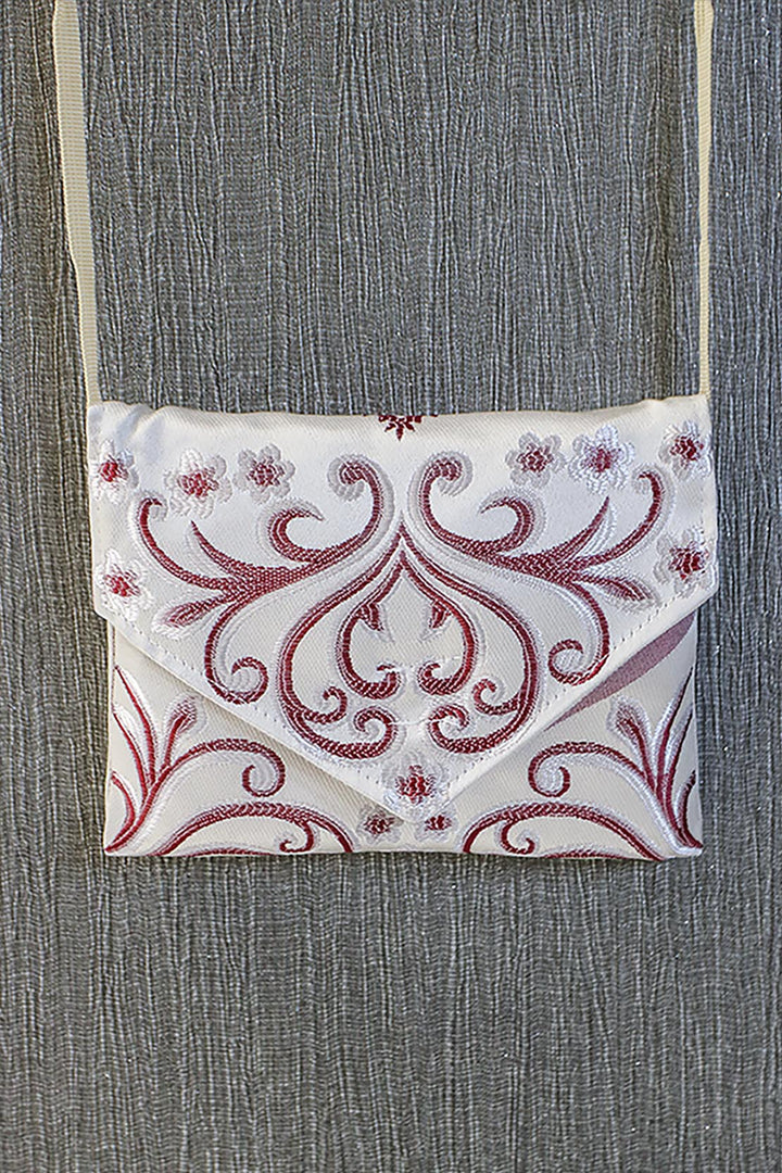 Silk Janamaz With Bag - Foldable Travel Prayer Mat - Maroon