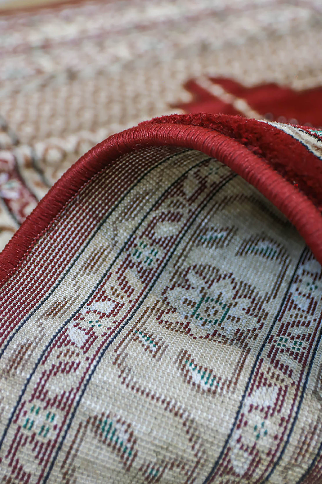 Ishraq Janamaz D. Red and Beige