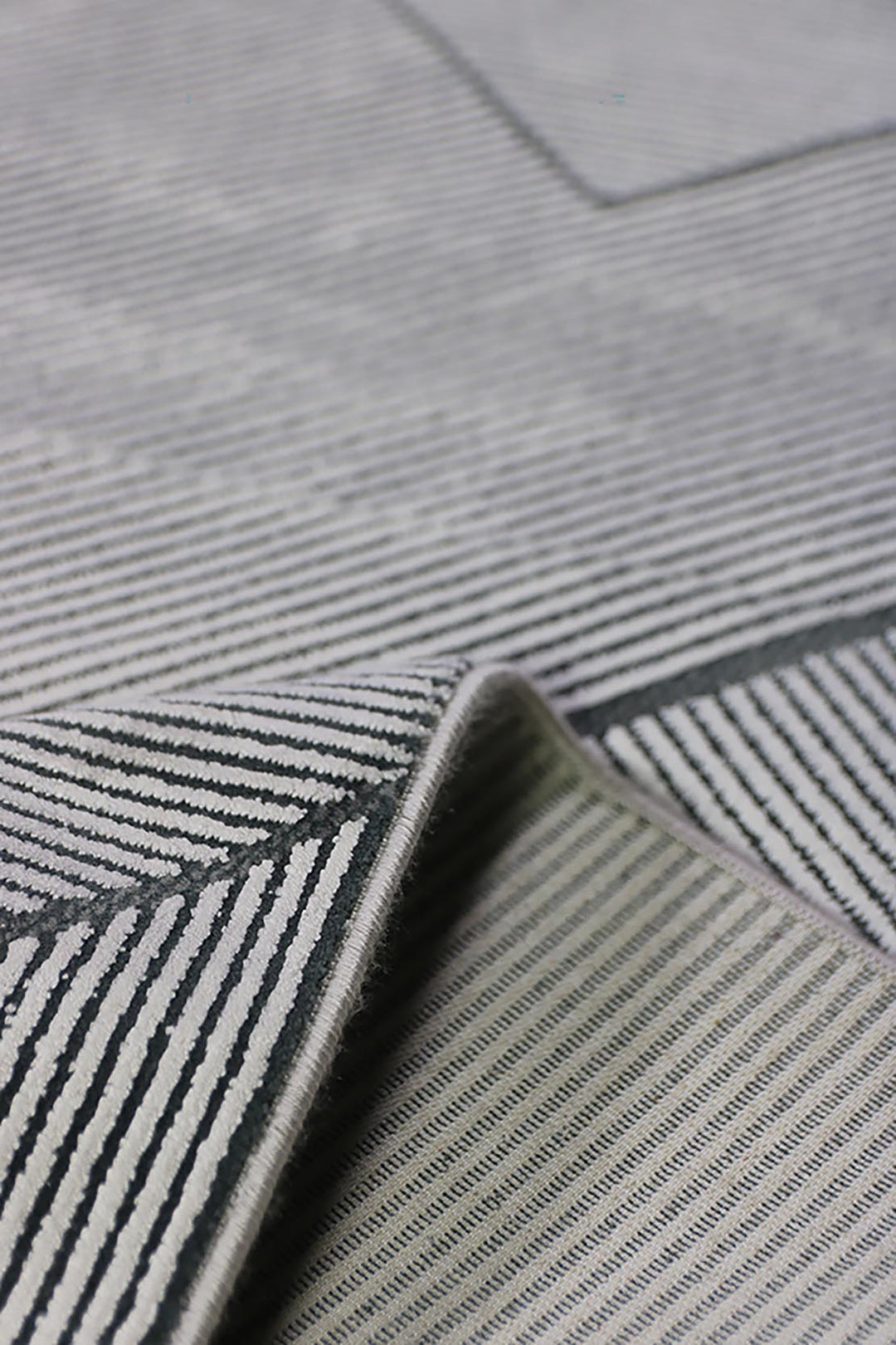 Turkish Modern Festival Acrylic Rug - 3.3 x 8.2 FT - Superior Comfort, Modern Style Accent Rugs