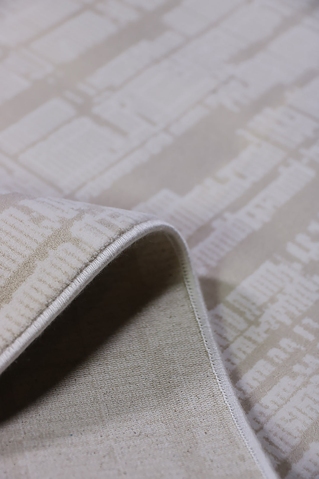 Turkish Modern Festival Acrylic Rug - 3.3 x 6.6 FT - Superior Comfort, Modern Style Accent Rugs