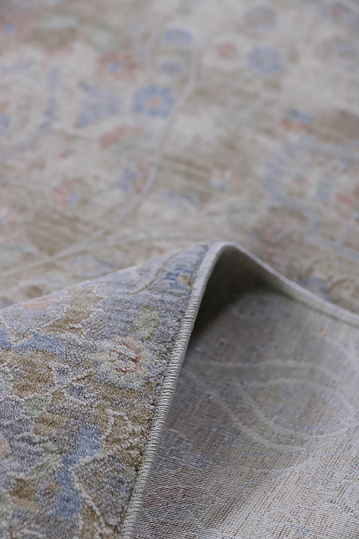 <p>Turkish Modern <strong>Opera Rug</strong>  - Beige