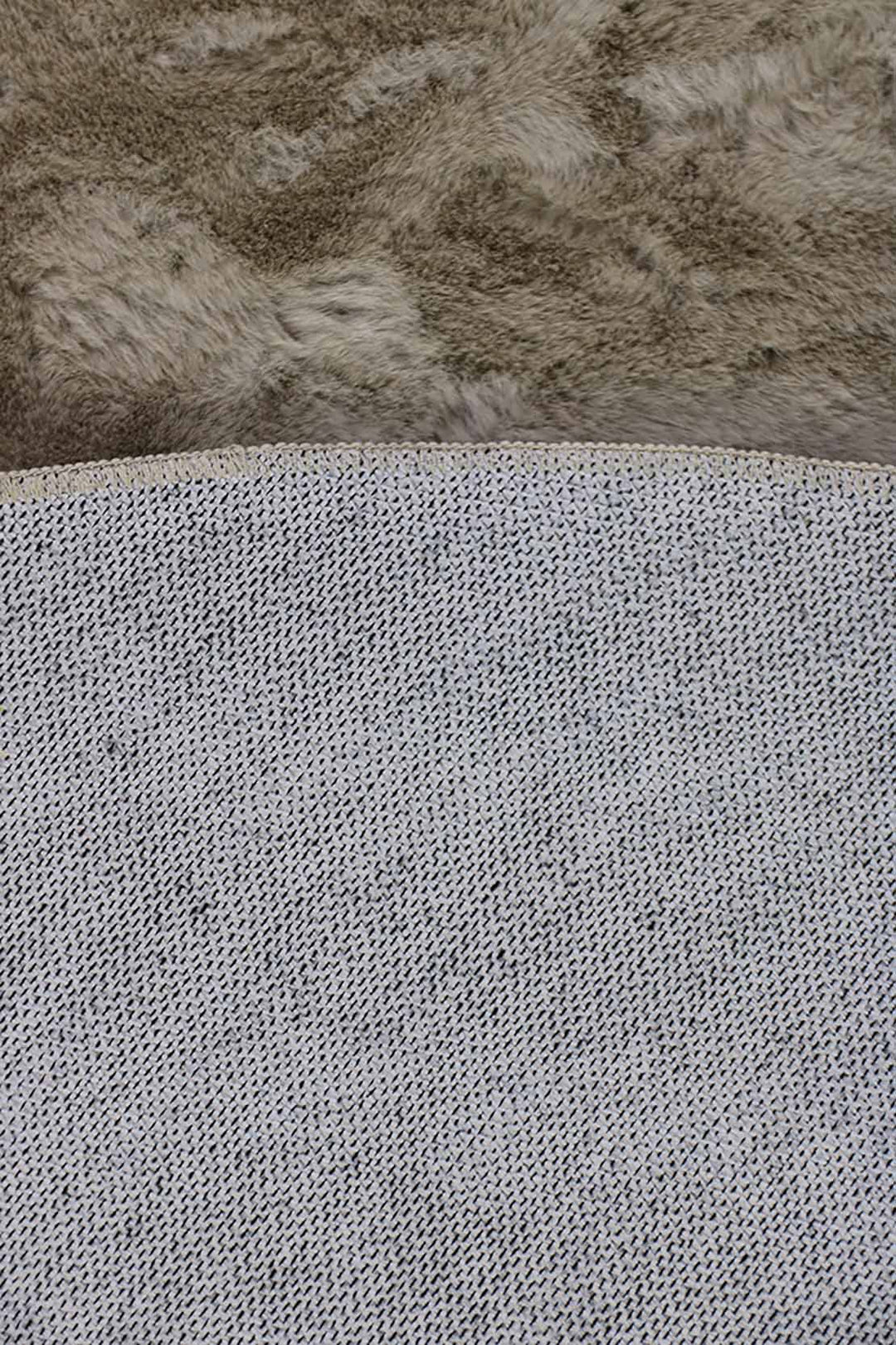 Turkish FEELINGS Rug - 3.9 x 3.9 FT - Fluffy and Durable Floor Rug