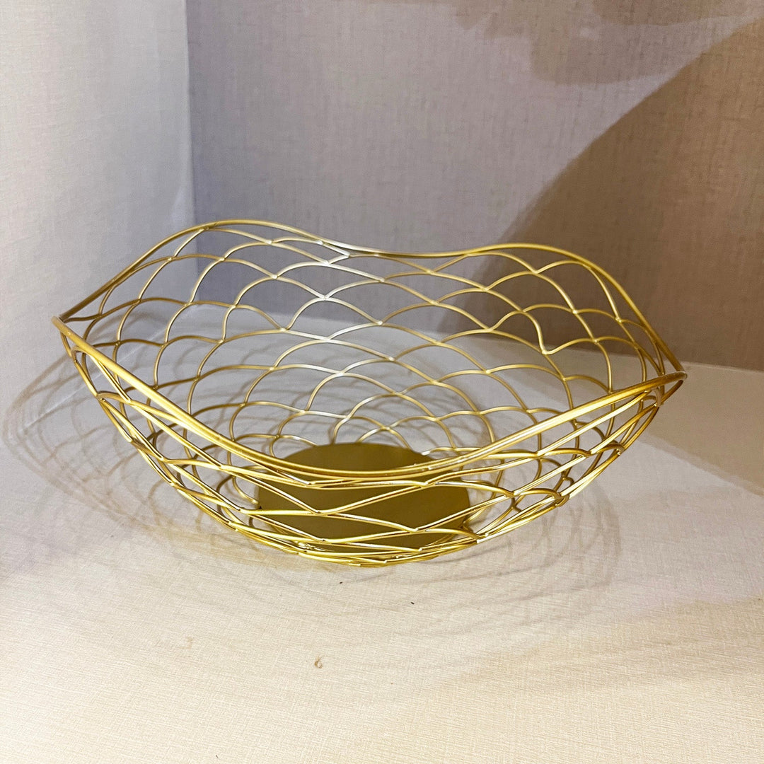 M-Basket Wavy - Gold - V Surfaces