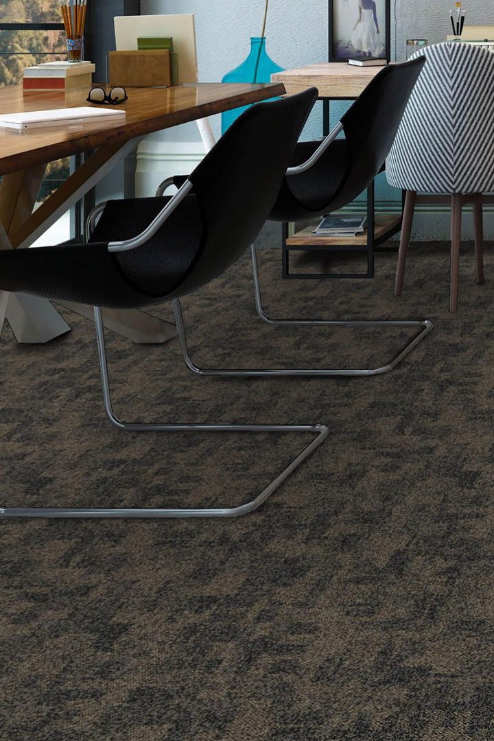 PILOT Carpet Tiles - V Surfaces