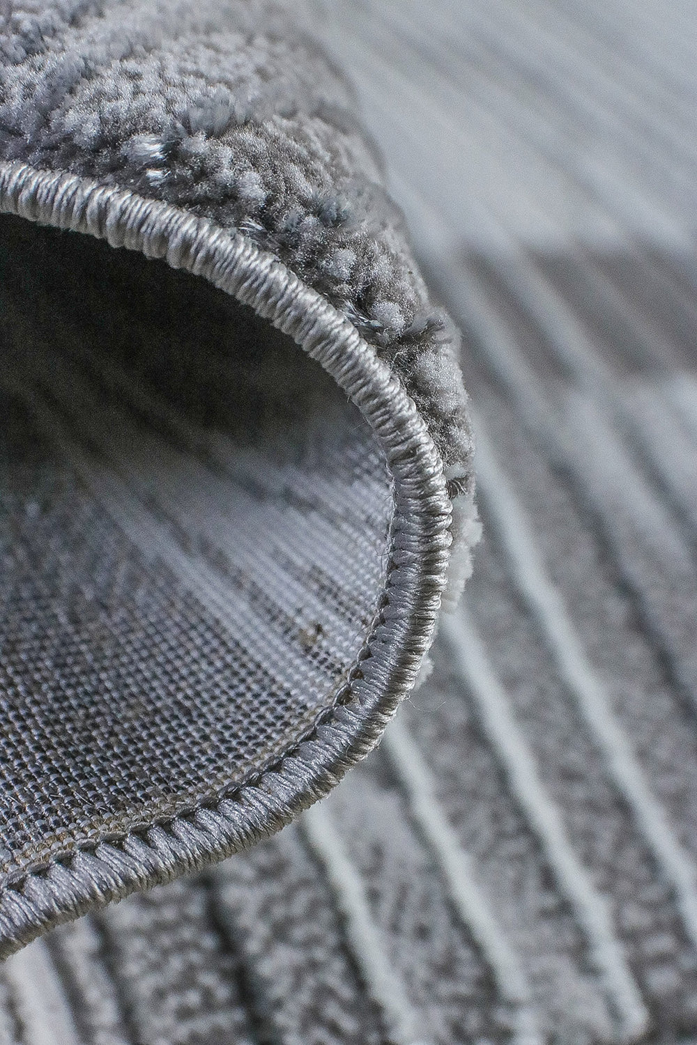 Premium Quality Turkish Astana Rug - 3.9 x 5.9 FT - Gray - Resilient Construction for Long-Lasting Use - V Surfaces