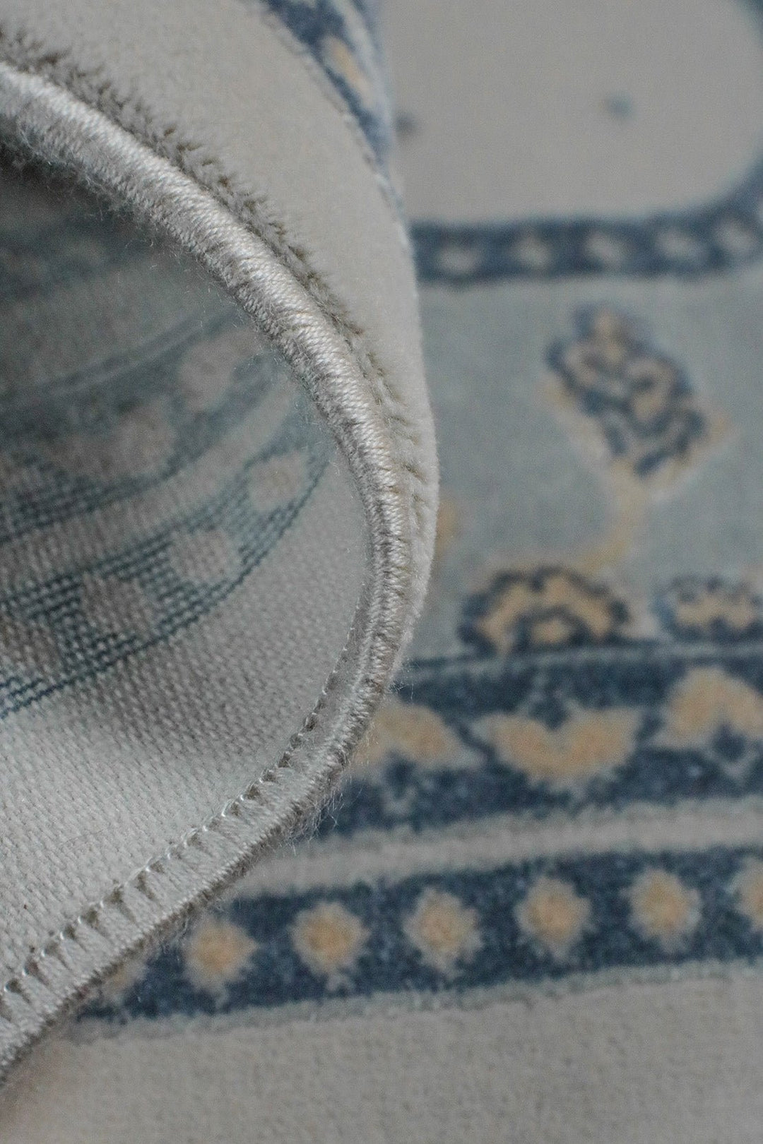 Turkish Bamboo Sajjadeh Janamaz - 2.6 x 3.9 FT - Gray qand Blue - V Surfaces