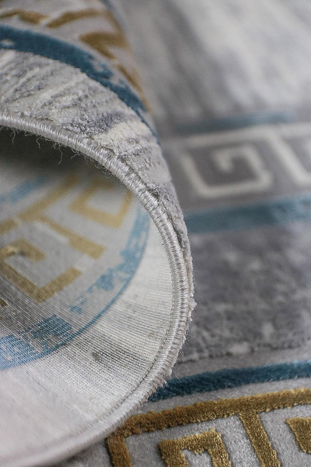 Turkish Premium and Modern Rug - 3.9 x 5.9 FT - Gray - Voyage Rug - Superior Comfort Elegant and Luxary Style Accent - V Surfaces