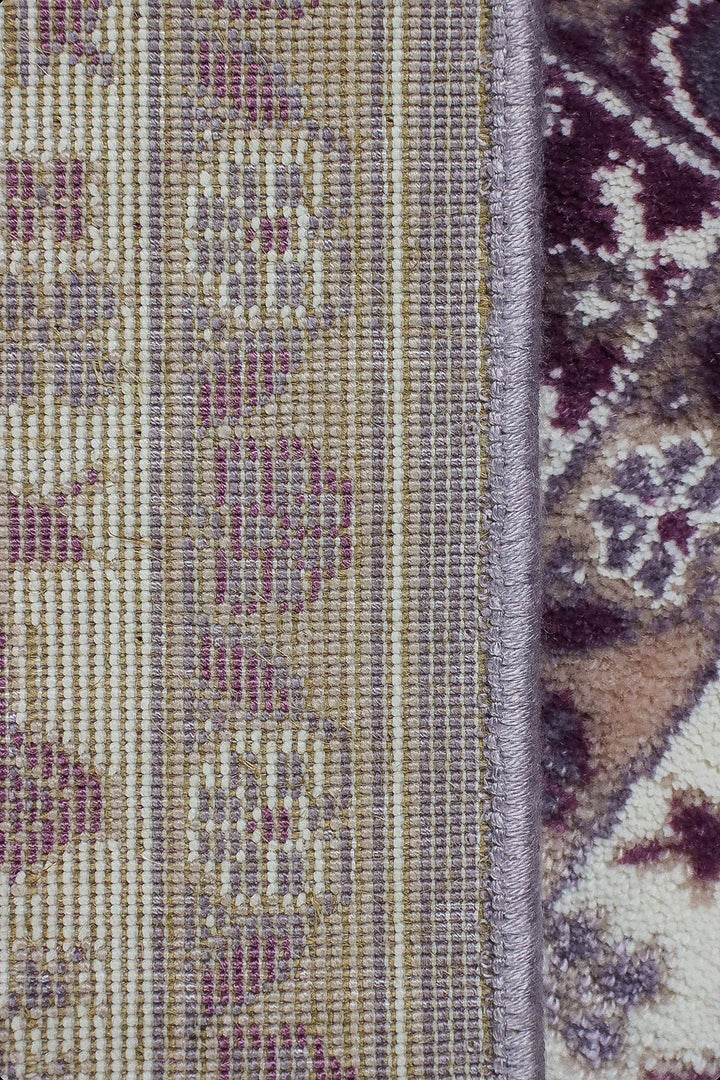 Turkish Style Acrylic Sajjadeh Prayers Mat - Cream - Soft, Durable, and Easy to Clean - V Surfaces