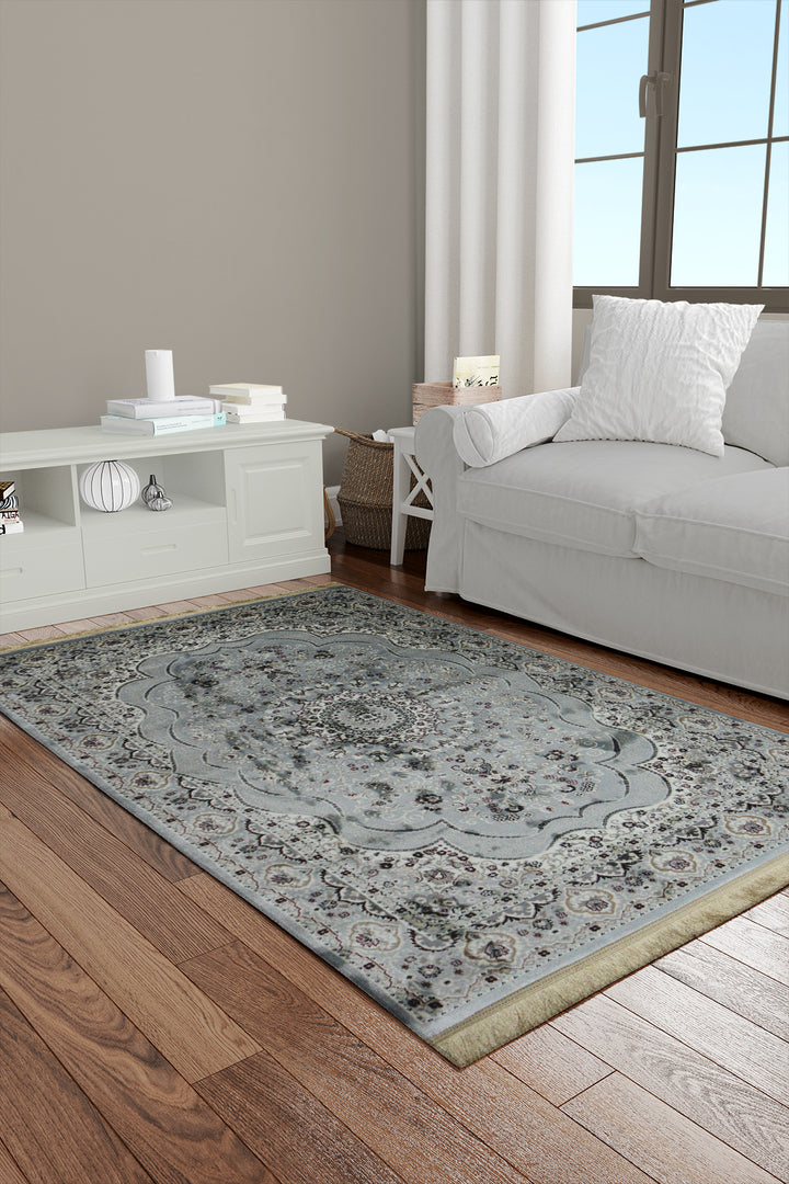 Classical Turkish Topaz Rug - 3.9 x 5.5 FT - L Gray - Resilient Construction for Long-Lasting Use