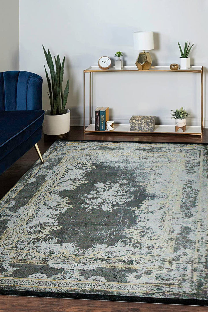 Iranian Authentic Vintage-Wd Rug - 6.5 x 9.8 FT - Gray - Resilient Construction for Long-Lasting Use