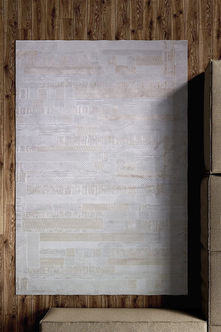 <p>Turkish Modern <strong>Festival Lrg-P Rug</strong>  - Gray - 6.5 x 9.5 FT</p>