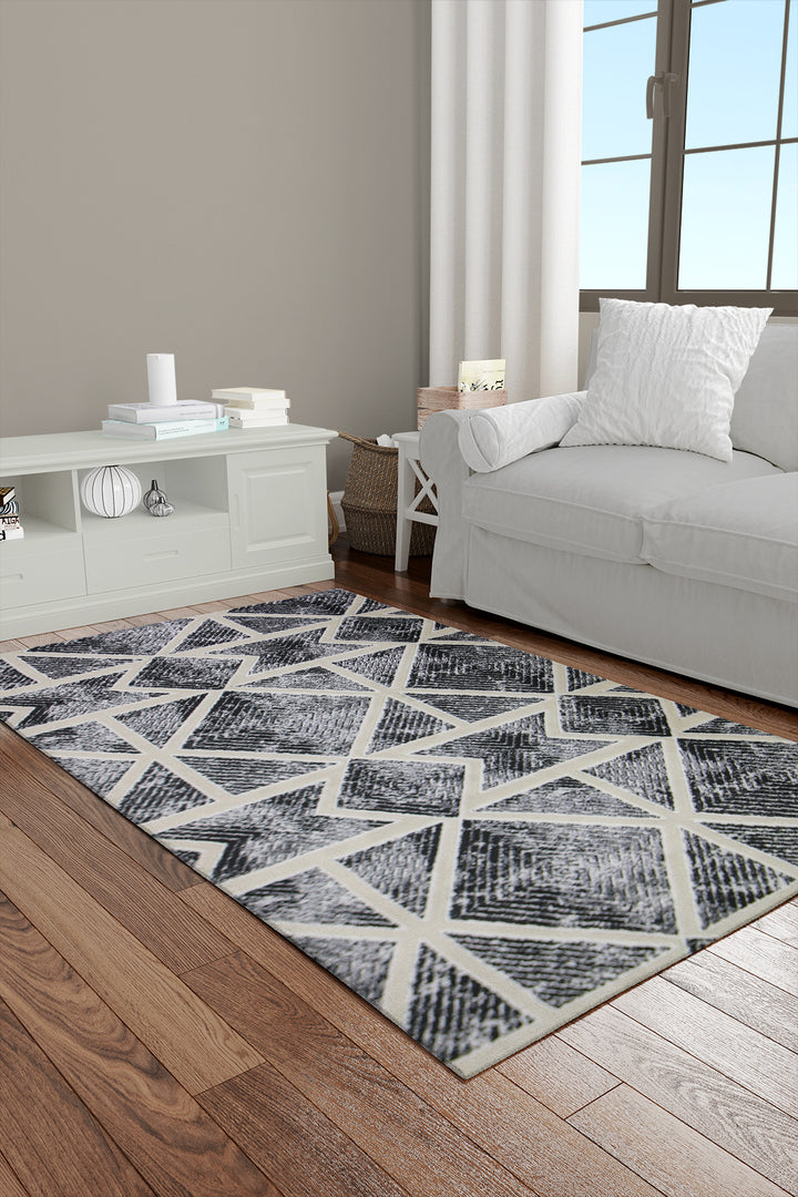 Golbe Rug  - 3.25 x 5.6 FT - Soft, Durable, and Easy to Clean
