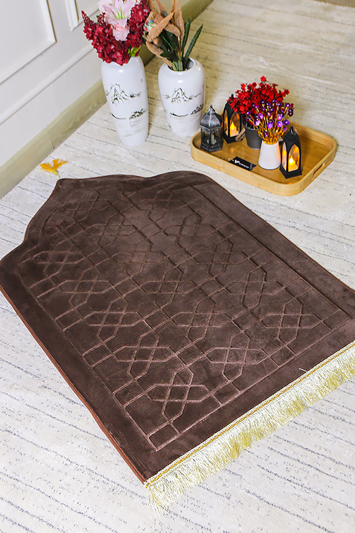 Sajda Janamaz - Premium Velvet Quilted Prayer Mat - Dark Brown