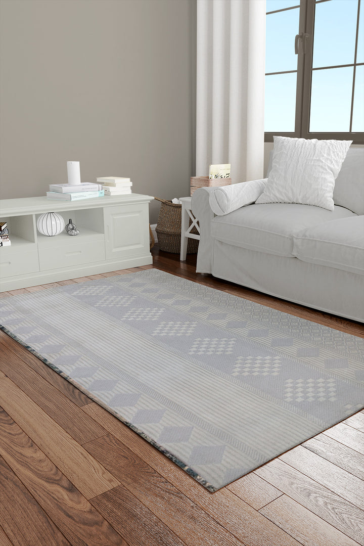 Turkish Modern  Festival Wd Rug  - 3.2 x 4.92 FT - Gray -  Luxurious Woven Masterpiece 50% Off!