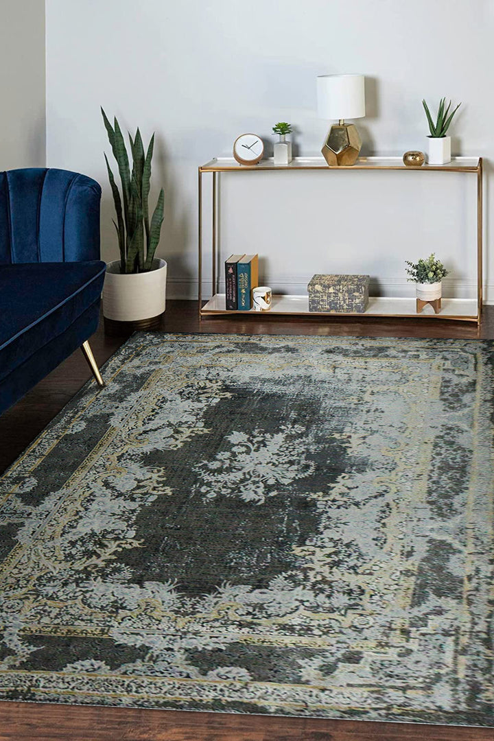 Iranian Authentic Vintage-Wd Rug - 6.5 x 9.8 FT - Gray - Resilient Construction for Long-Lasting Use