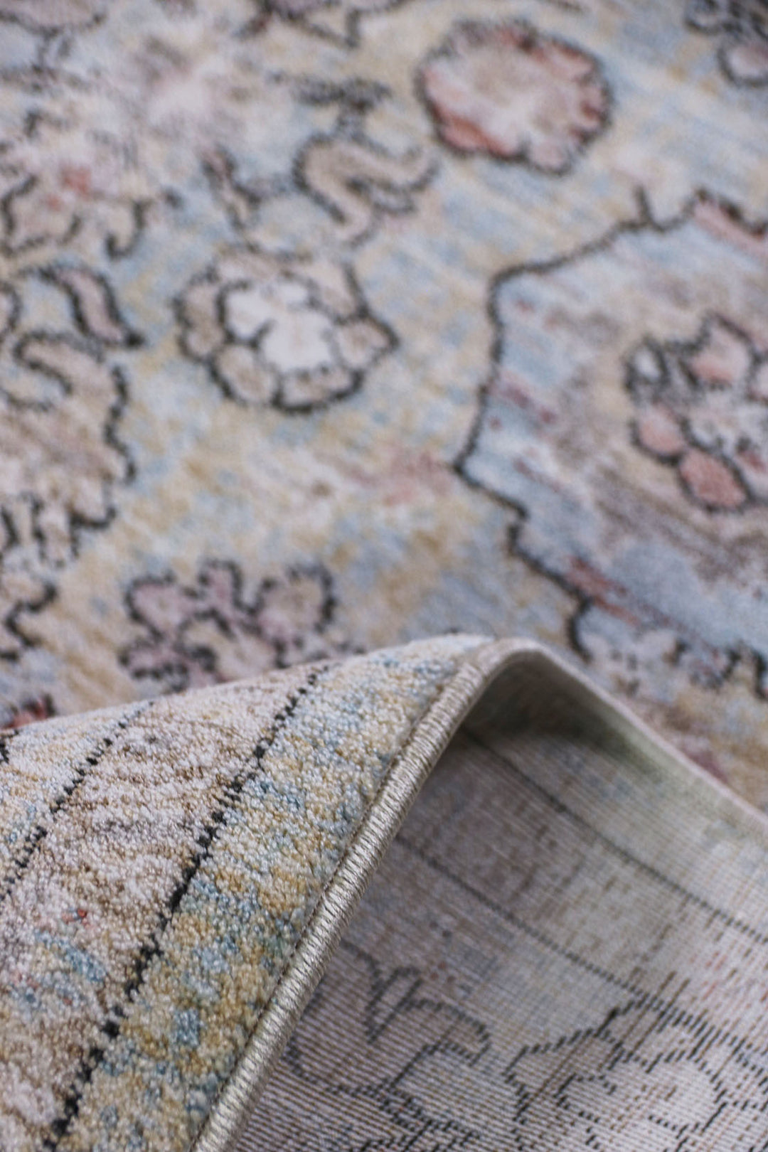 Premium Quality Turkish Antia Rug - 7.9 x 10.5 FT - Resilient Construction for Long-Lasting Use