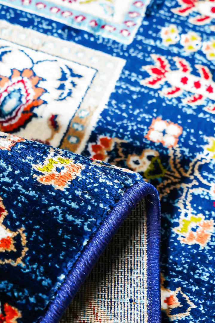VK-Garnet Rug - Blue - Soft, Durable, and Easy to Clean