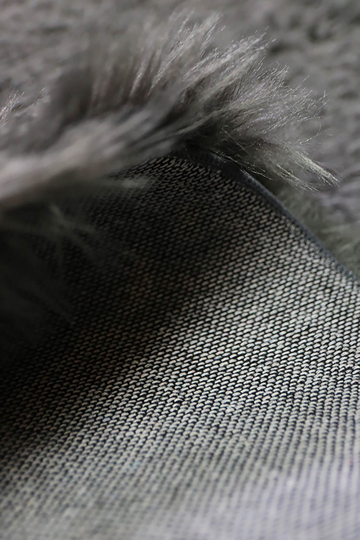 Turkish Cosmos Fur Rug - 3.9 x 3.9 Ft - Gray - Fluffy Furry Floor Decor Rugs