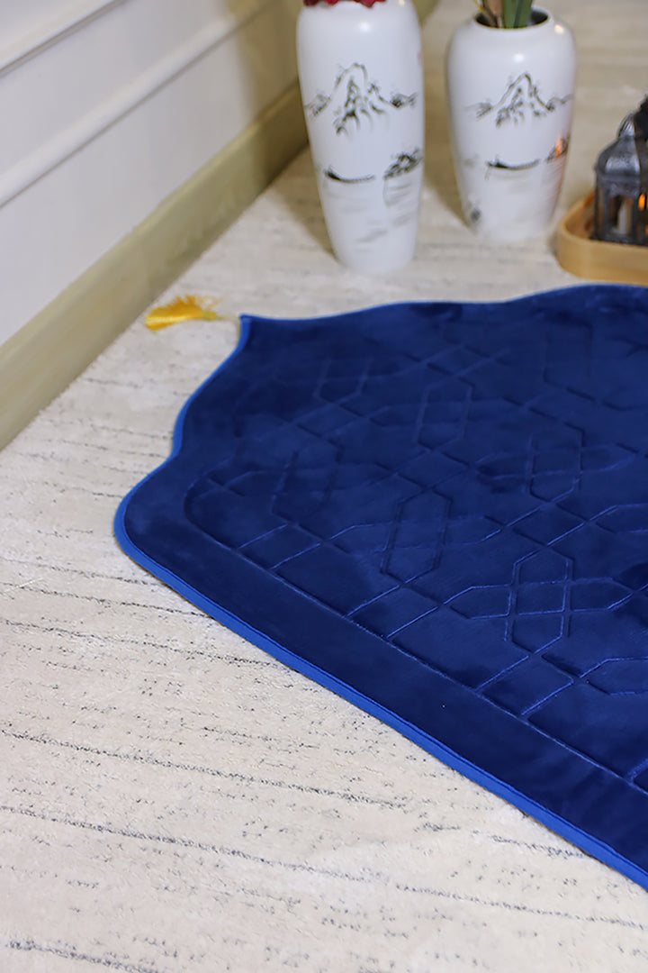 Sajda Janamaz - Premium Velvet Quilted Prayer Mat - Blue