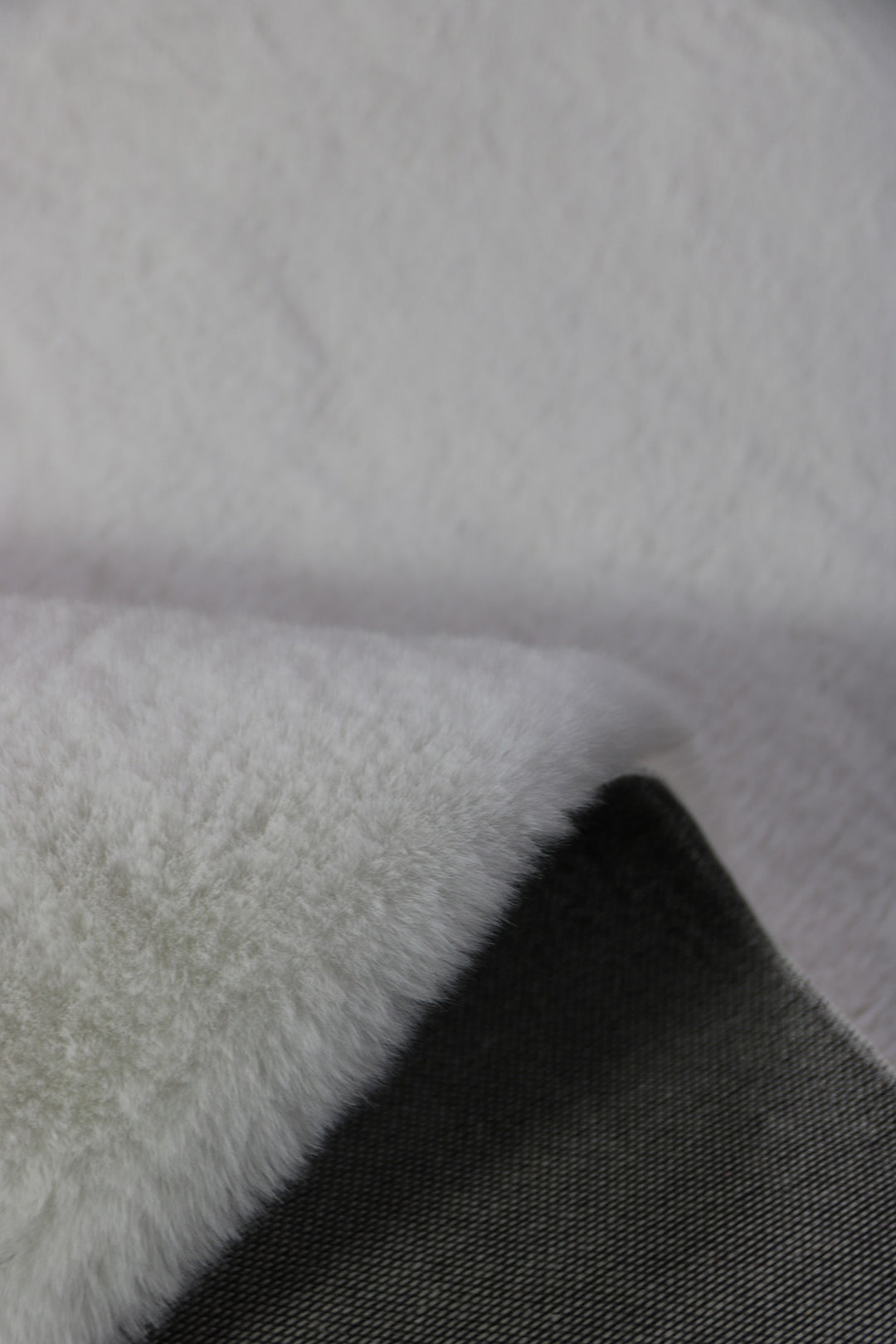 Turkish Modern Fantasy Rug - 2.6 x 4.6 FT - Luxury Soft Fluffy Area Carpet for Living Room, Bedroom &amp; Home Decor