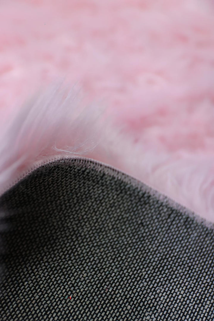 Turkish Cosmos Fur Rug - 3.9 x 3.9 Ft - Pink - Fluffy Furry Floor Decor Rugs