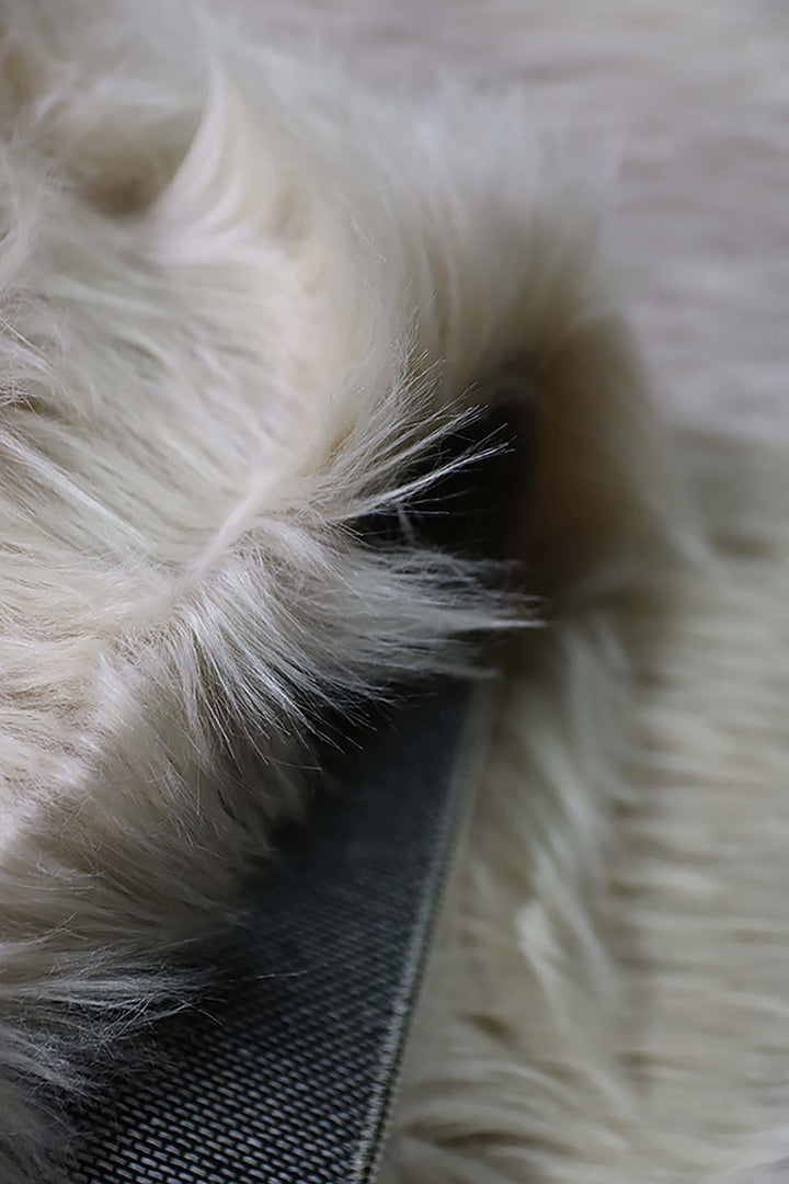 Turkish Cosmos Fur Rug - 3.9 x 5.6 Ft - Beige - Fluffy Furry Floor Decor Rugs