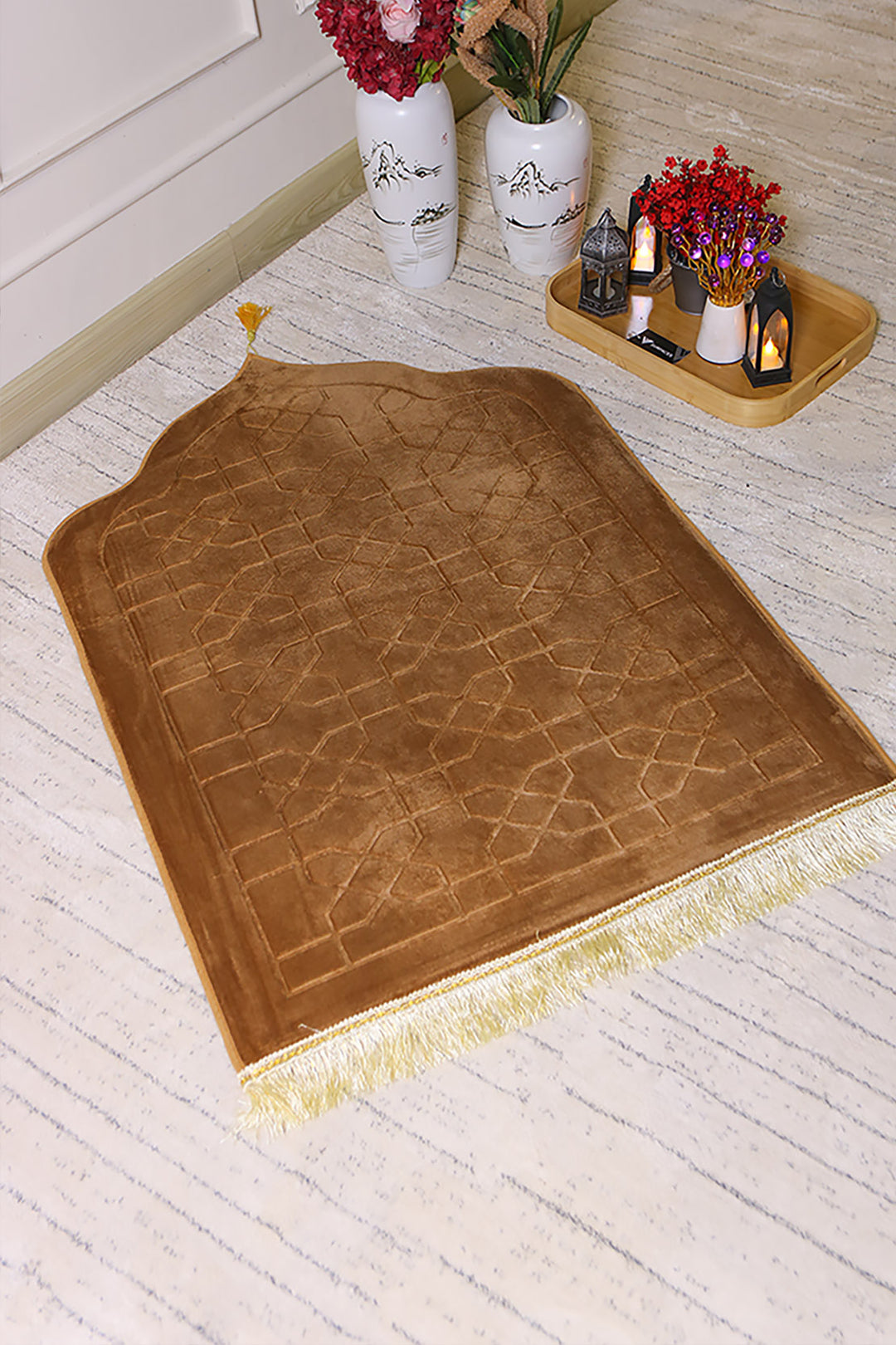 Sajda Janamaz - Premium Velvet Quilted Prayer Mat - Lite Brown