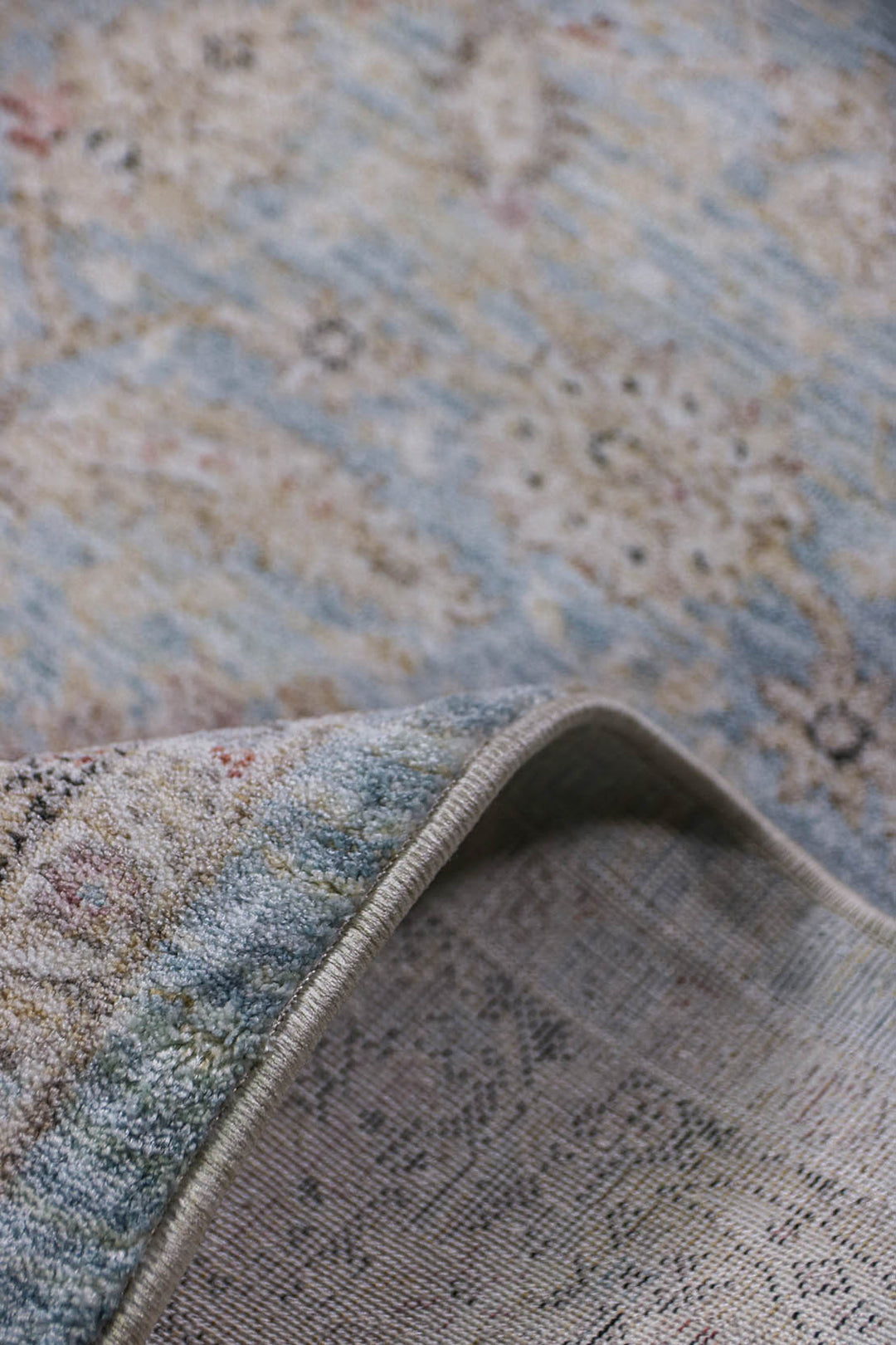 Premium Quality Turkish Antia Rug - 4.9 x 7.1 FT - Resilient Construction for Long-Lasting Use
