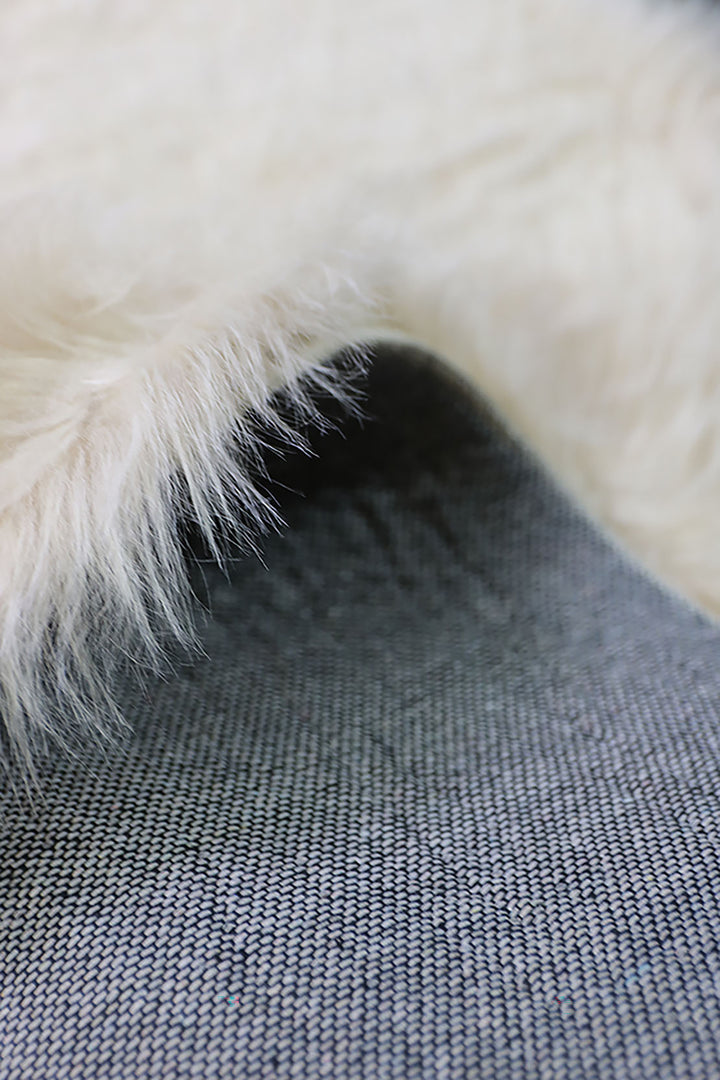 Turkish Cosmos Fur Rug - 3.9 x 3.9 Ft - Beige - Fluffy Furry Floor Decor Rugs