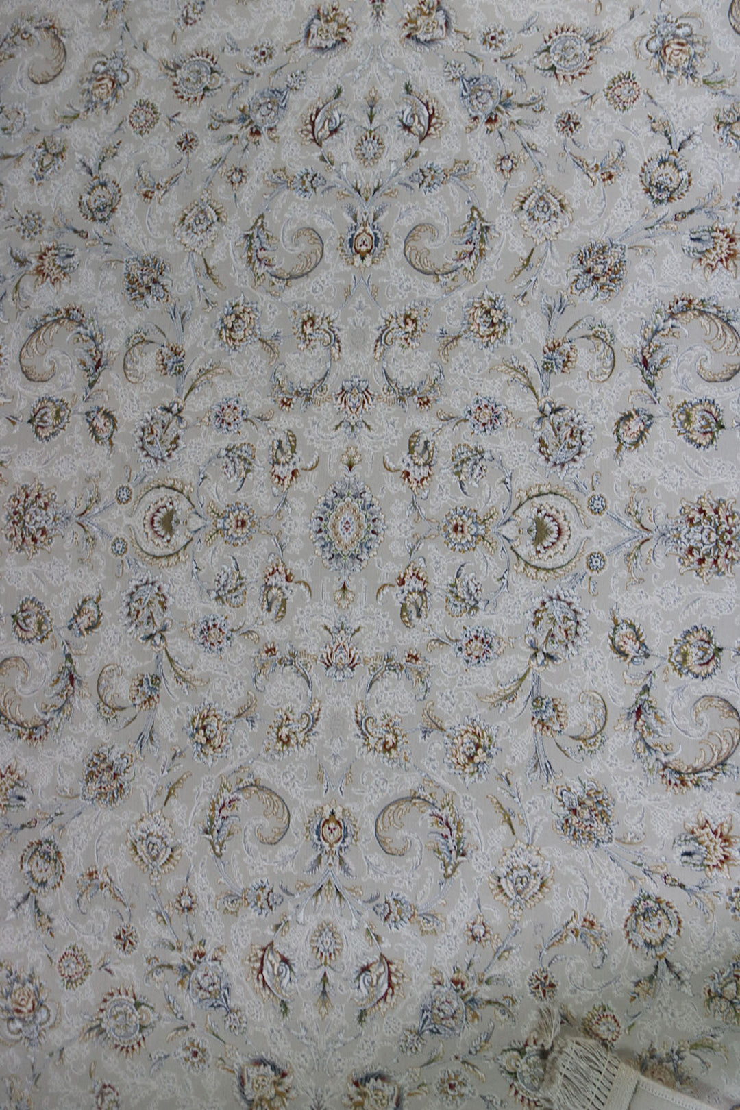 Iranian Premium Quality Authentic Persian (1500) Rug - 4.9 x 7.4 FT - Unveiling the Elegance and Tradition of Authentic Persian Rugs