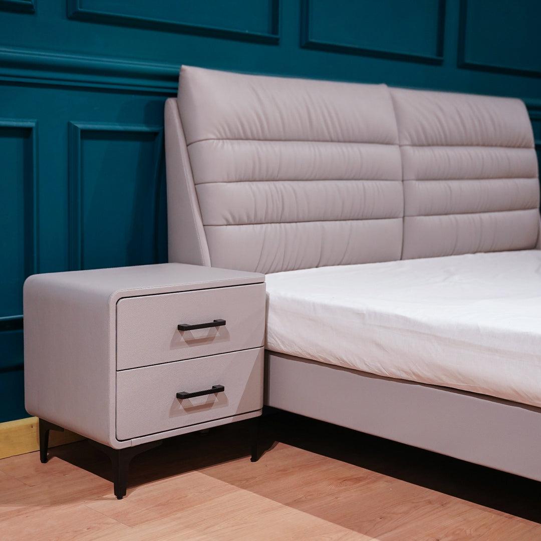 Imported Bed B2503