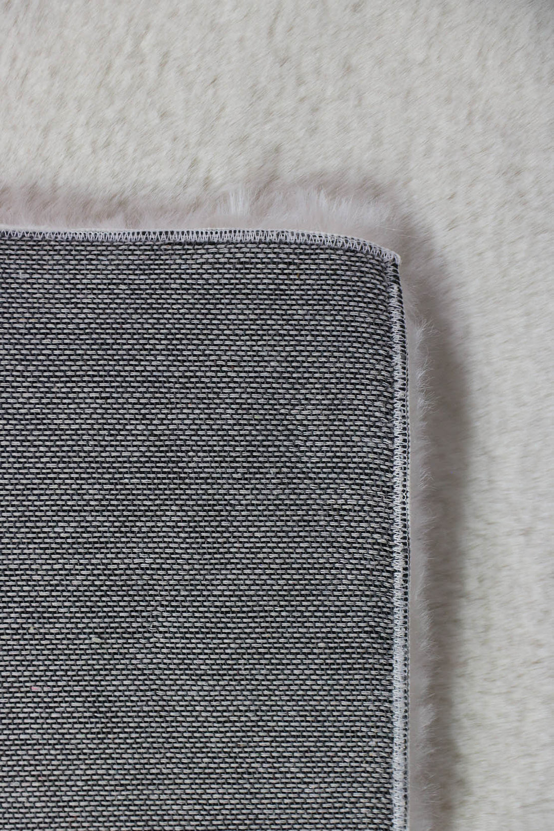 Turkish Modern Fantasy Rug - 3.9 x 5.9 FT - Luxury Soft Fluffy Area Carpet for Living Room, Bedroom &amp; Home Decor