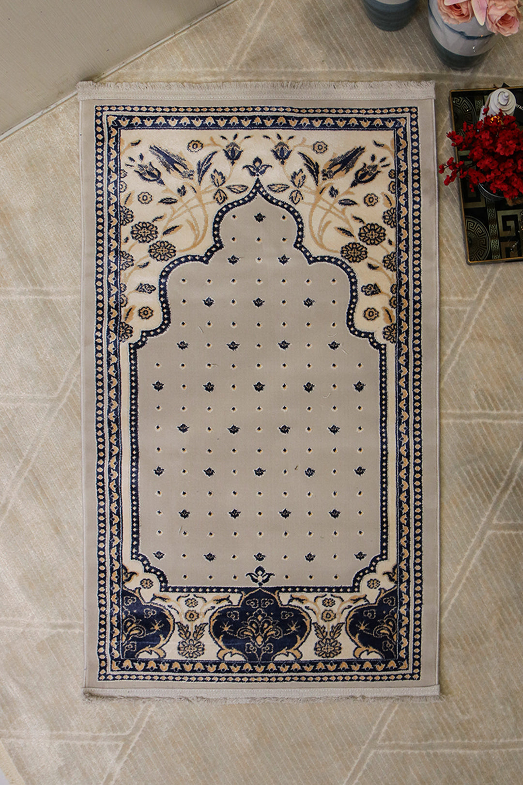 Turkish Bamboo Sajjadeh  Janamaz - 2.6 x 3.9 FT - Gray